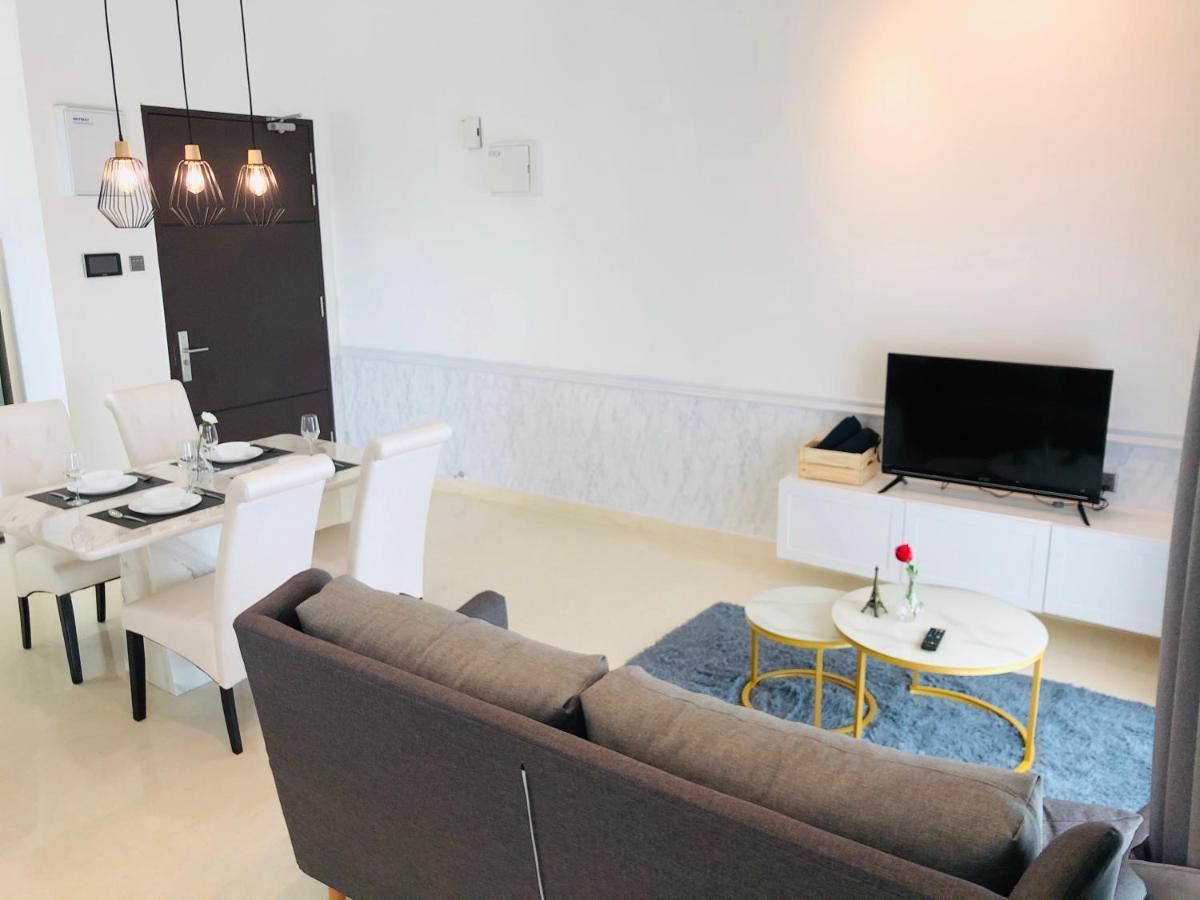 Apartamento Tritower By Antlerzone Johor Bahru Exterior foto